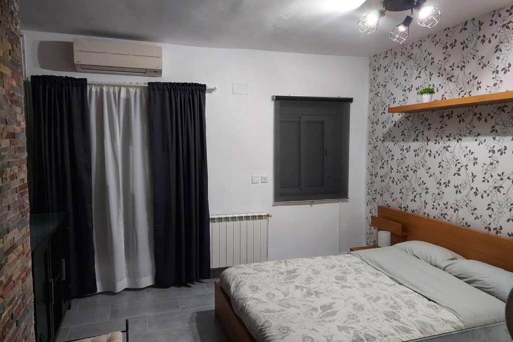 Piso Acogedor Con Encanto Navas del Rey Exterior foto