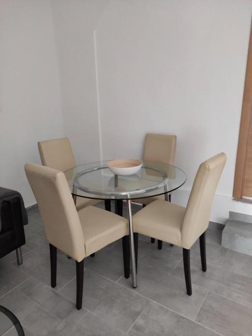 Piso Acogedor Con Encanto Navas del Rey Exterior foto
